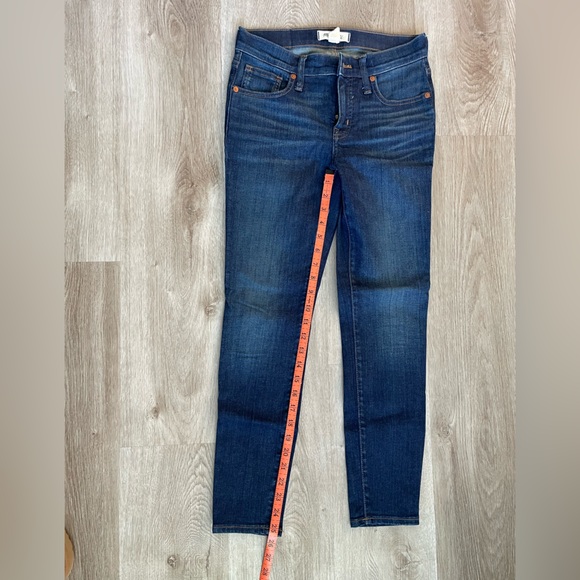 Madewell 8” rise skinny jeans. Size 25 petite. - Picture 2 of 5